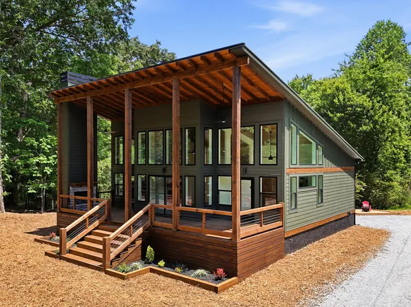 20 Amherst Trl, Blue Ridge, GA 30513