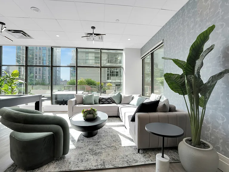 1200 Hornby St #1022 — Photo 4