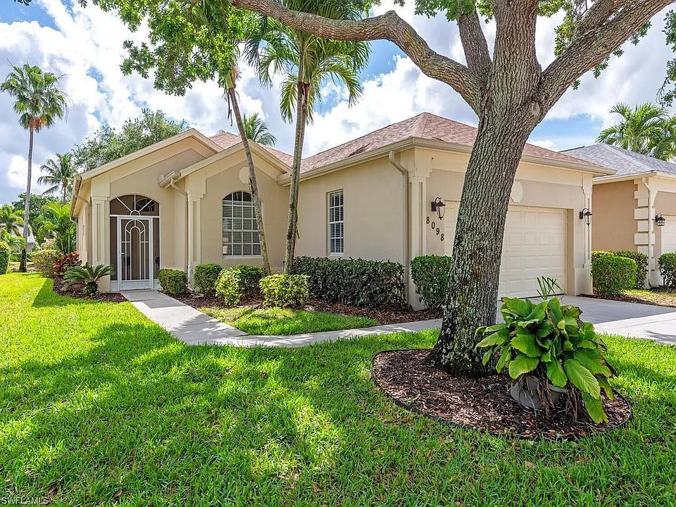 8098 Tauren Ct