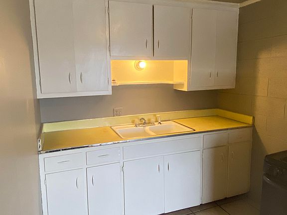 2nd image of 5223 E 12th St #22