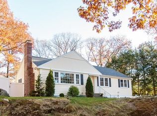 21 Maurice Rd, Wellesley, MA 02482