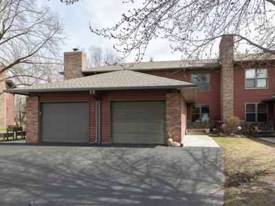 520 Hunter Hill Rd, Hudson, WI, 54016