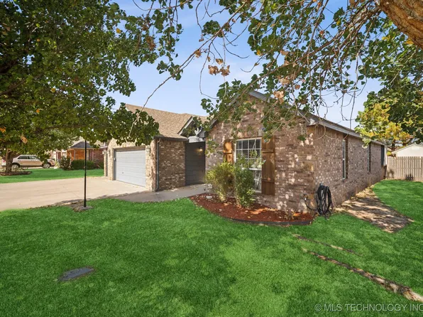 13071 E 132nd St N, Collinsville, OK 74021
