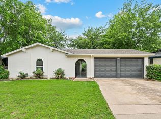 5944 Richard Dr, Watauga, TX 76148