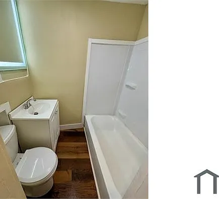 1514 W Champlost St #2R — Photo 9