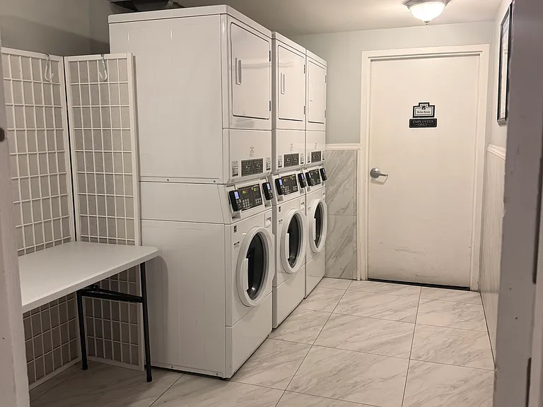 151 E Washington St #503 — Photo 14