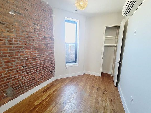 3rd image of 410 Gates Ave APT 3F
