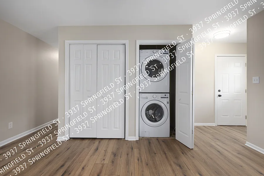 3937 Springfield — Photo 4