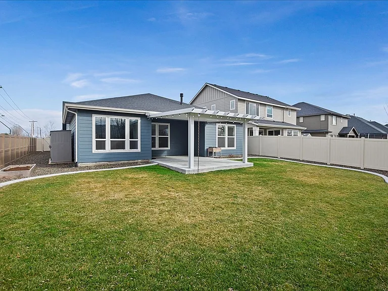 4831 S Colusa Ave — Photo 47