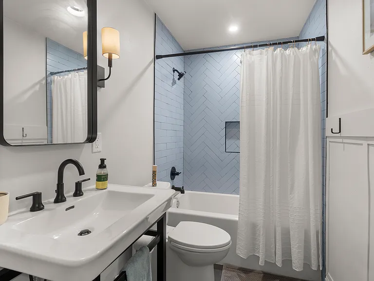 220 Brooklyn Ave #220 — Photo 10