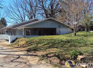 1104 N Ash St, Mountain View, MO 65548