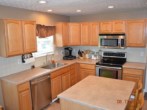 3rd image of 263 Brandie Dr