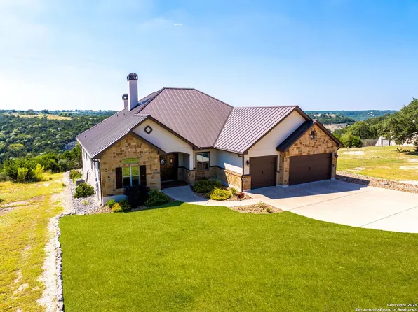 140 Paradise, Boerne, TX 78006