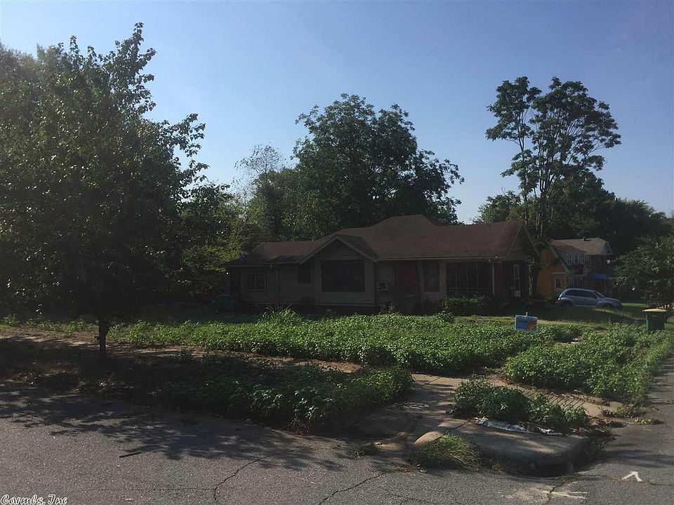2nd image of 1101 W 24th St