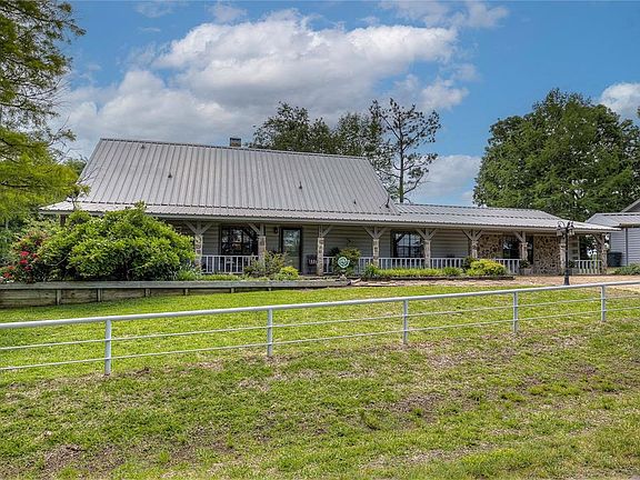 2nd image of 1377 County Road 2329
