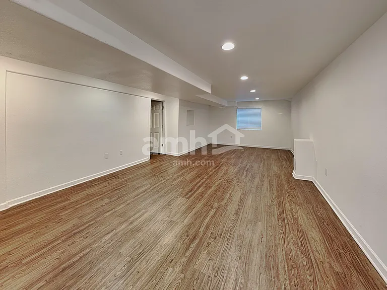 20342 E 40th Pl — Photo 16