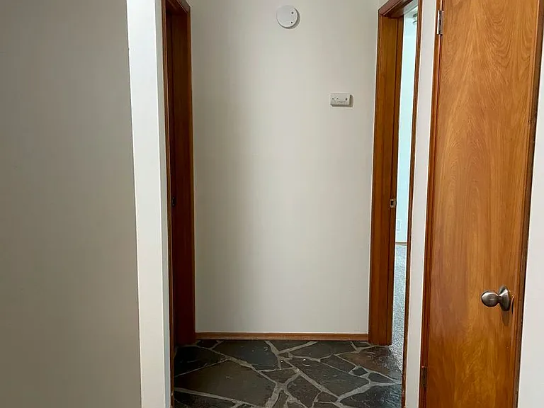 Lewison Place Apartments — Photo 21