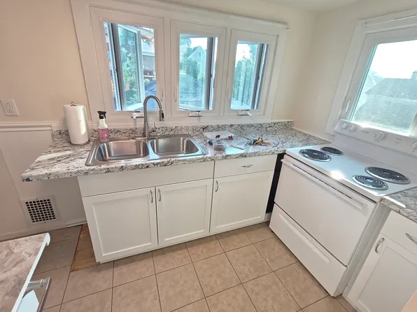 308 W 11th St Floor 2, Tyrone, PA 16686