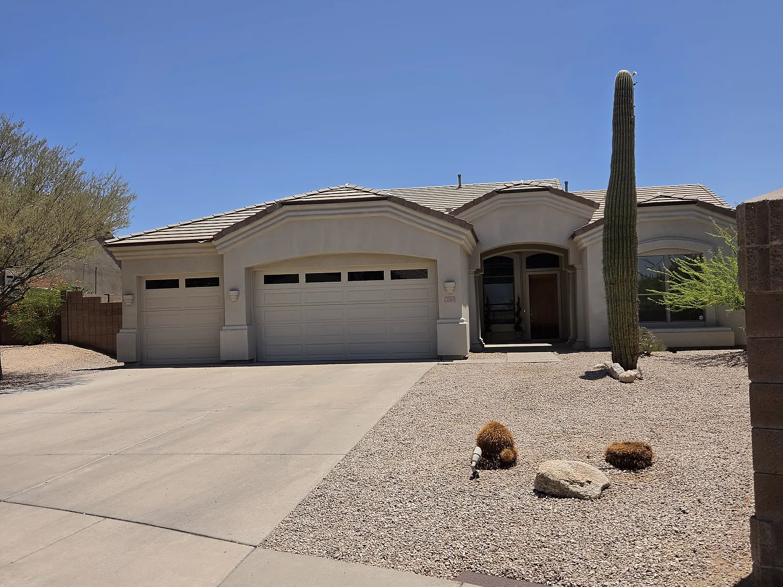 4 bed, 3.5 bath, 2766 sqft, $2,695 — Photo 1