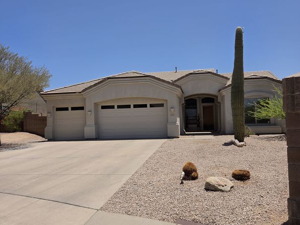 2653 N Travis