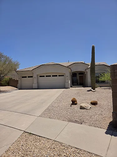 2653 N Travis Photo 1