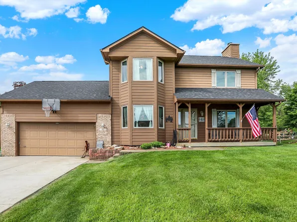 211 Deborah Ln, Whiteland, IN 46184