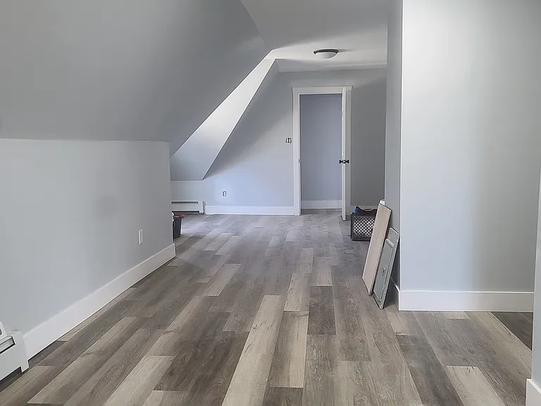 141-143 Mansfield St #2 — Photo 2