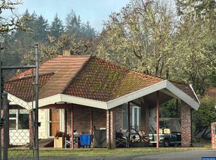 1011 Pleasant Valley Rd, Sweet Home, OR 97386