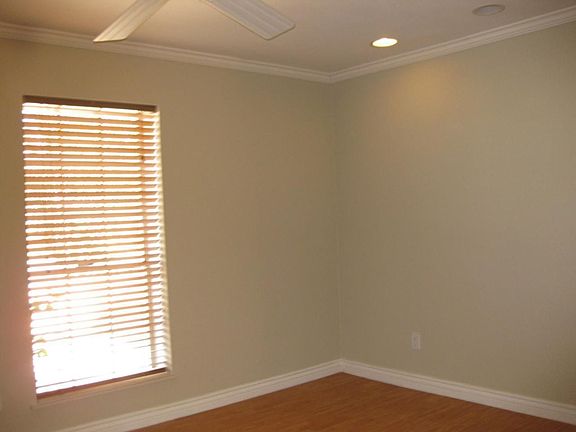 4th image of 601 W Montoya Ln