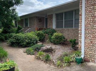 509 S 4th St, Okemah, OK 74859