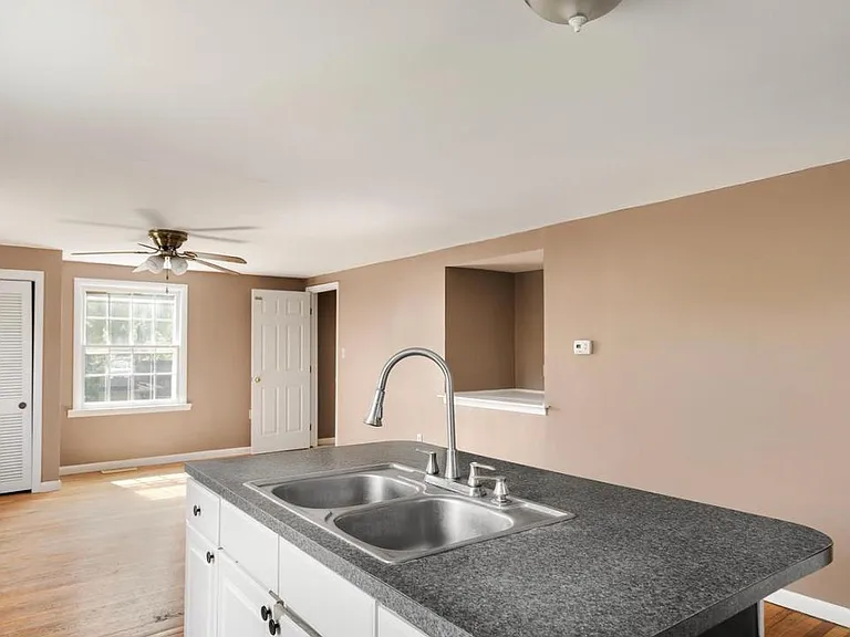 6982 Arden Nollville Rd #B — Photo 1