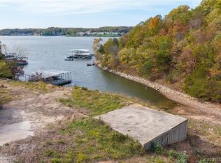 191 Borders Dr, Lake Ozark, MO 65049