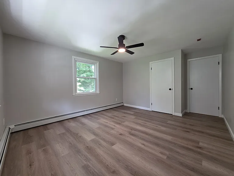  7 Chopmist Hill Rd 2ndflr 2b/1b Renovated Heatincluded! Laundry! Prkg — Photo 10