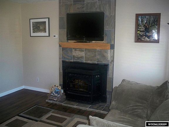 2nd image of 1417 Carbon St