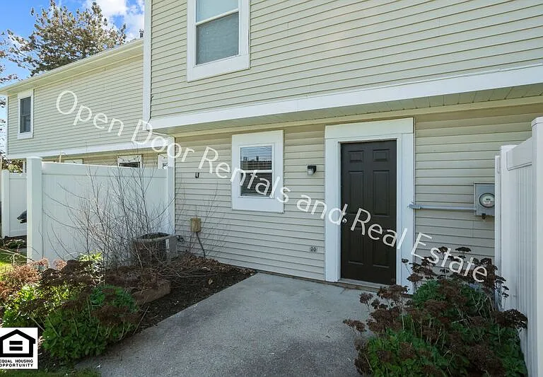 7725 E State Blvd — Photo 20
