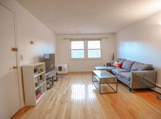 138 Tyngsboro Rd APT 11, North Chelmsford, MA 01863