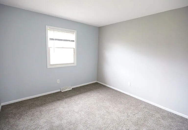 4156 Norman Dr SE — Photo 5