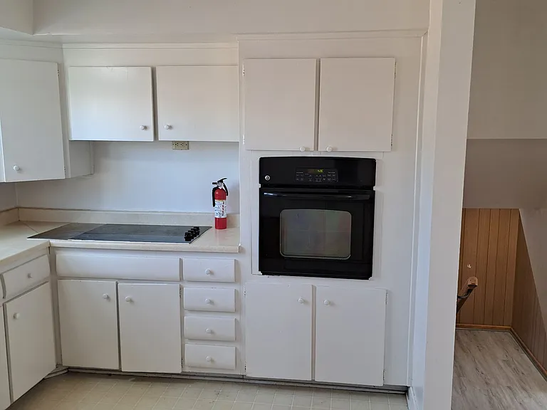 14 Northampton Dr — Photo 20