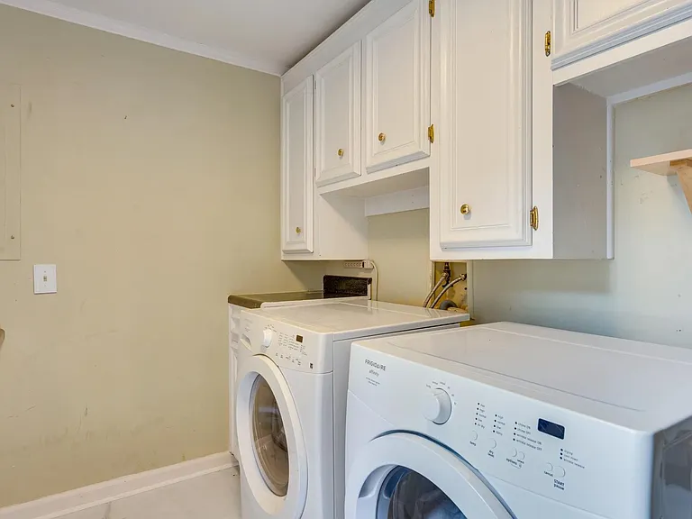 668 Buckhall Ct — Photo 15