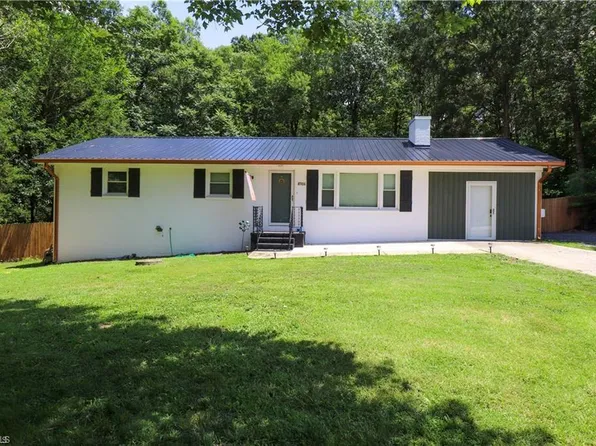 8906 Us Highway 158, Reidsville, NC 27320