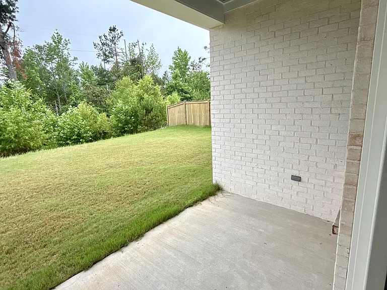 107 Hedges Cv #304 — Photo 18