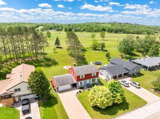 331 Congdon St, Coleraine, MN 55722