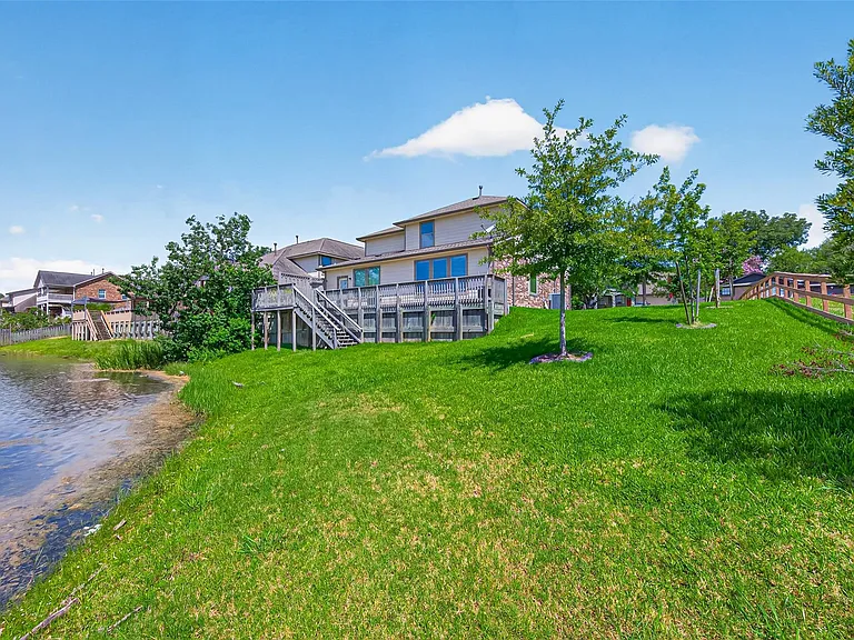 11995 La Salle River Rd — Photo 45