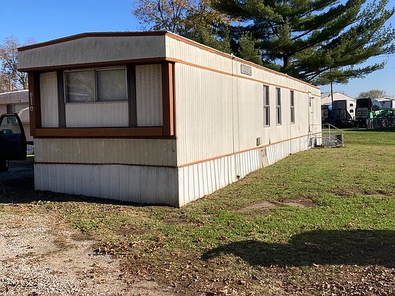 Kent Street view of mobile home