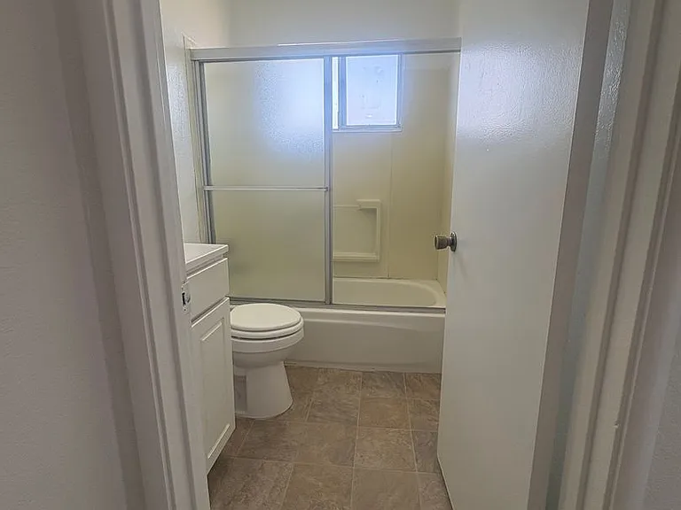 1590 Alfred Way — Photo 33