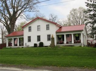 11066 S Lake Rd, Pavilion, NY 14525