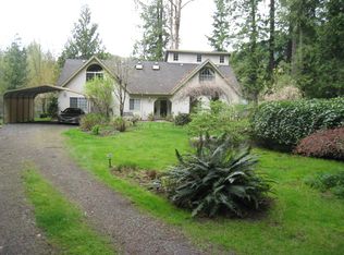 58715 E Sleepy Hollow Dr, Sandy, OR 97055