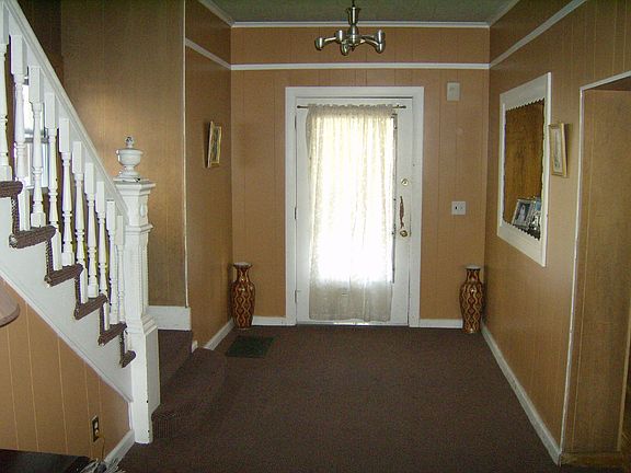 Foyer 8x19