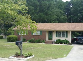 106 Barfield Rd, Darlington, SC 29532