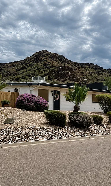 2 bed, 988 sqft, $1,325 — Photo 2